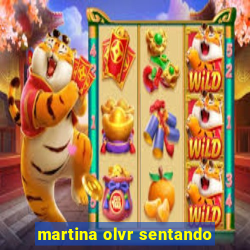 martina olvr sentando