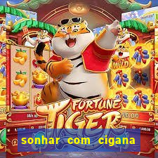 sonhar com cigana lendo cartas